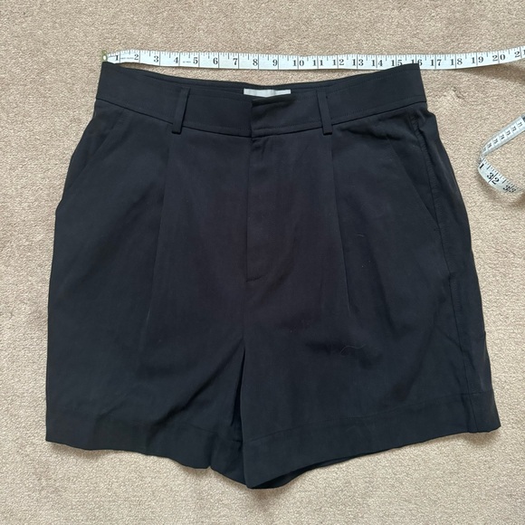 NWT The TENCEL™ Way-High® Drape Short in black size 12 - Picture 10 of 12